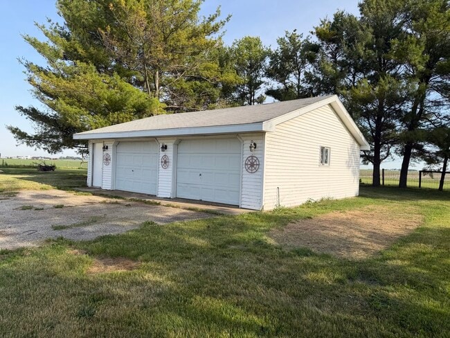 Building Photo - 6281 5000 N