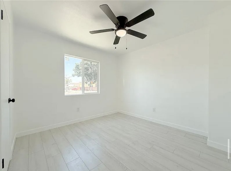 Building Photo - 518 N Wilmington Ave