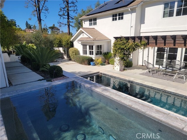 Building Photo - 1024 Granvia Altamira