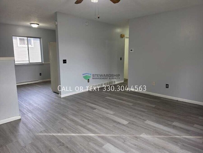 Building Photo - 519 Taff Cir