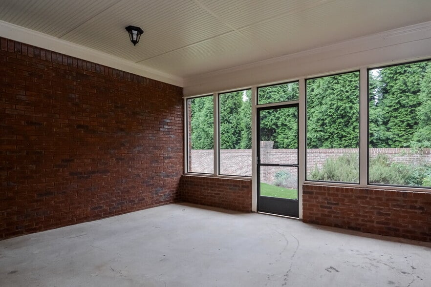 Building Photo - 2643 Madison Mae Ln