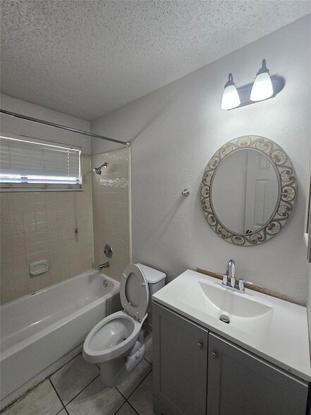 Building Photo - 14203 Anita Marie Ln