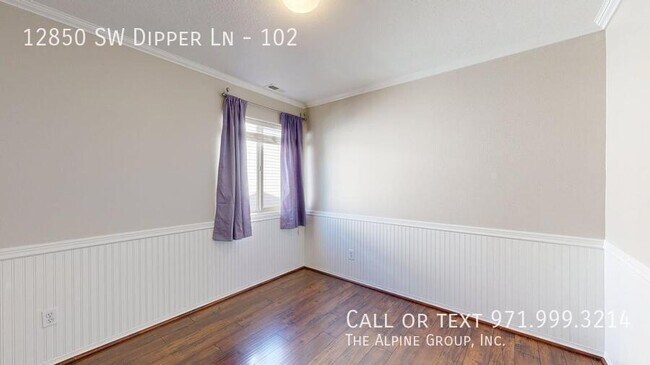 Building Photo - 12850 SW Dipper Ln
