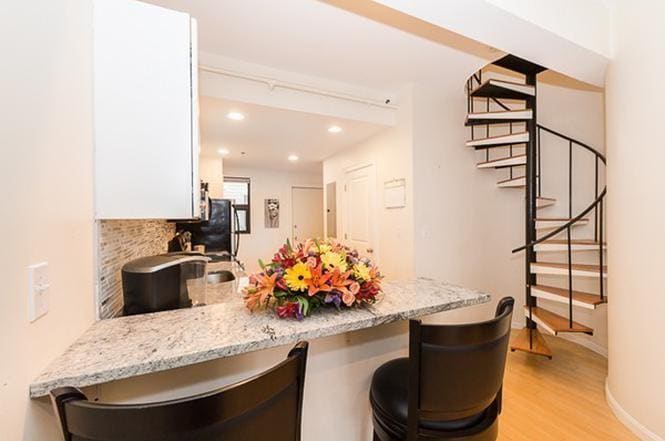 Building Photo - 12 Stoneholm St