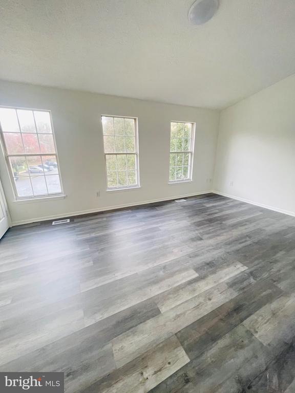 Building Photo - 8545 Black Star Cir