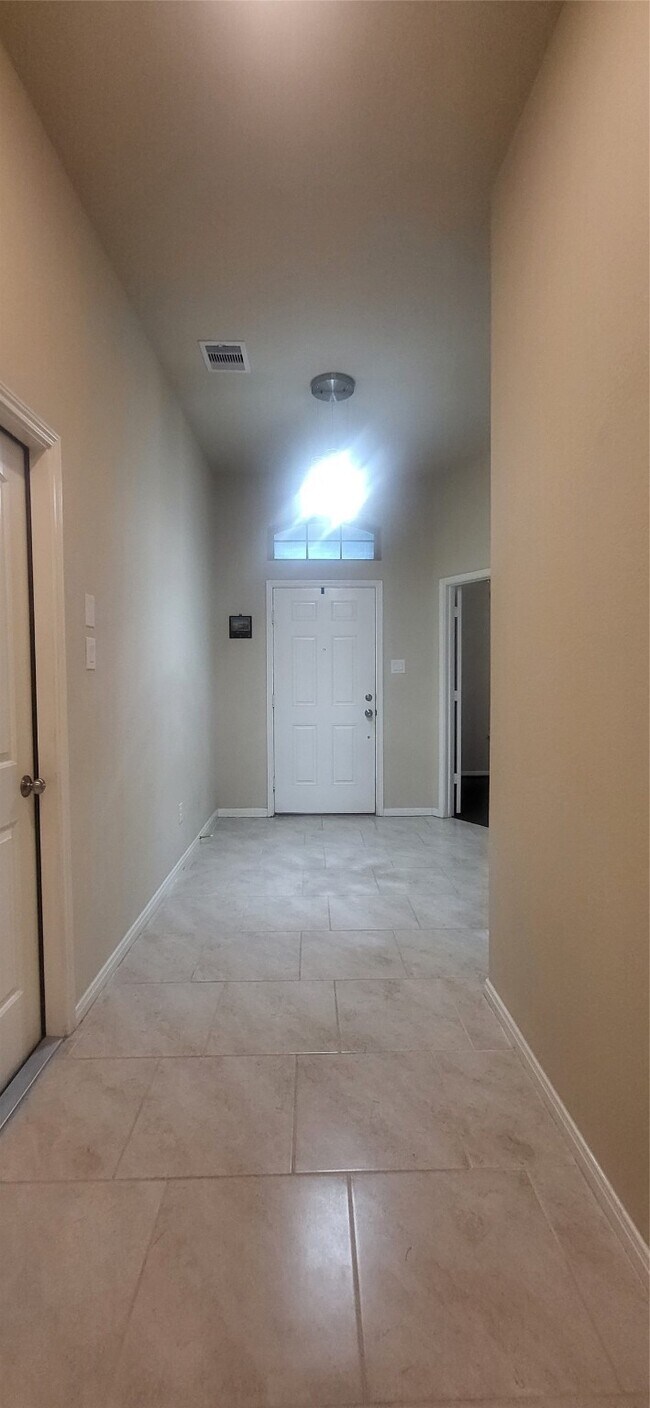 Building Photo - 4411 Polo Grounds Ct