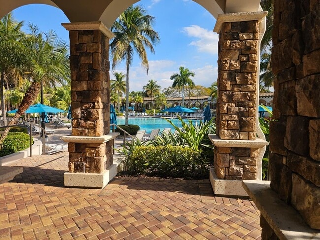 Building Photo - 8255 NW 128th Ln