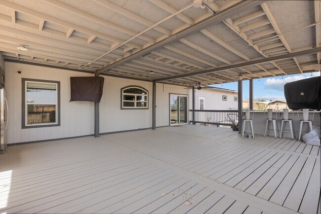 Building Photo - 6309 S County Rd 1165