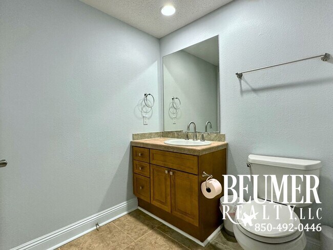 Building Photo - Discover your dream coastal retreat!