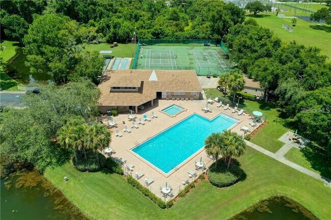 Building Photo - 4826 Myrtle Oak Dr