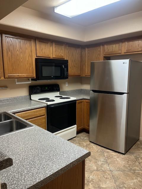 Building Photo - 537 S Delaware Dr