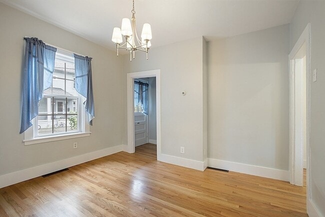 Building Photo - 21 Bedford Ct