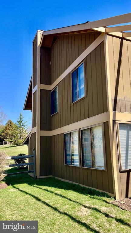 Building Photo - 10748 Wayridge Dr