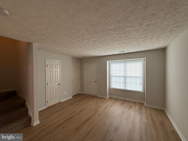 Building Photo - 10506 Boxmeer Ct