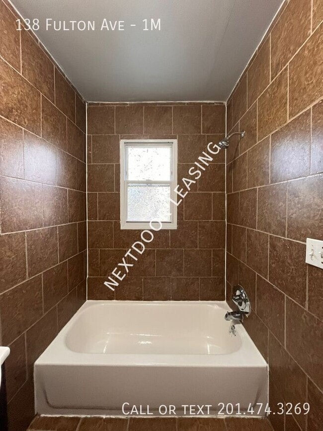 Building Photo - 138 Fulton Ave