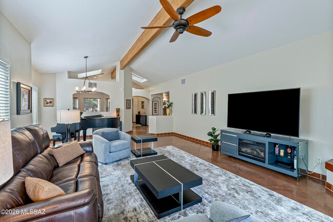 Building Photo - 288 E Southern Pines Dr