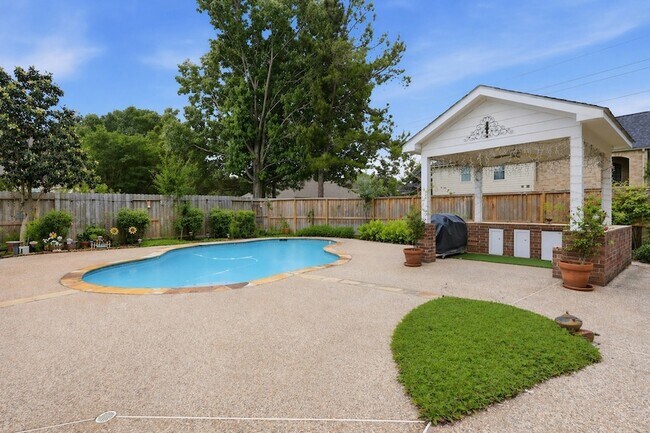 Building Photo - 26227 Bright Dawn Ct