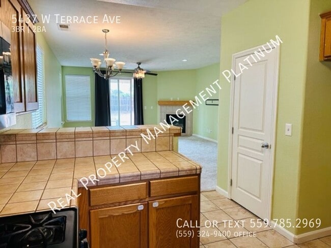 Building Photo - 5437 W Terrace Ave