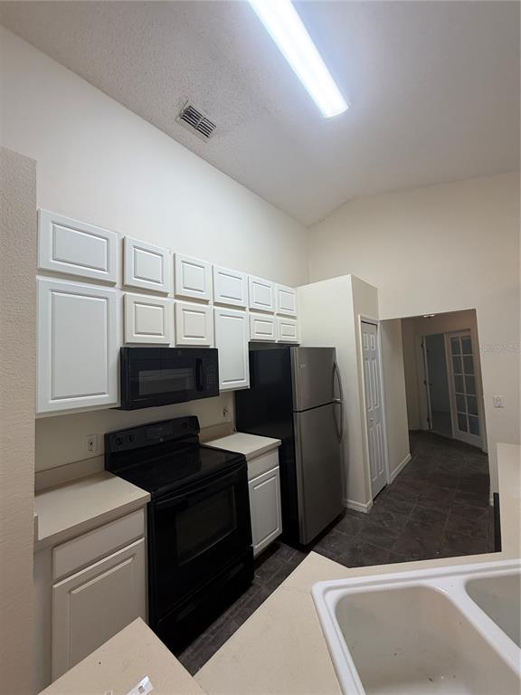 Building Photo - 2393 Paulette Dr
