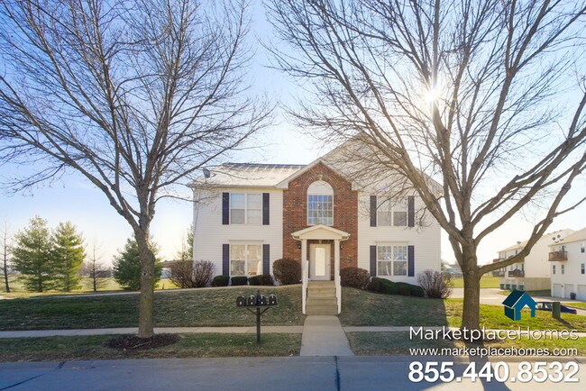 Building Photo - 2 Homefield Gardens Dr