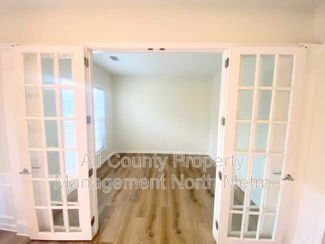 Building Photo - 4440 Azurite St