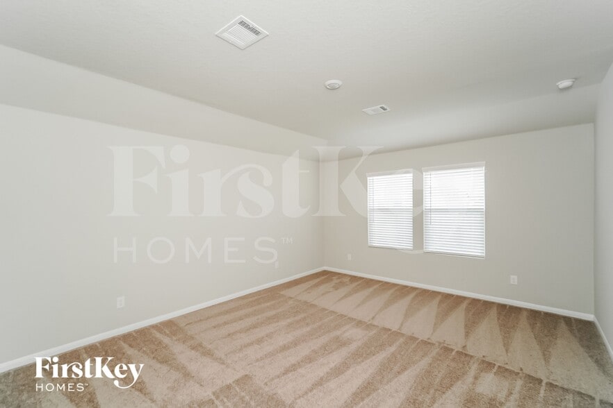 Building Photo - 2712 La Mundial St