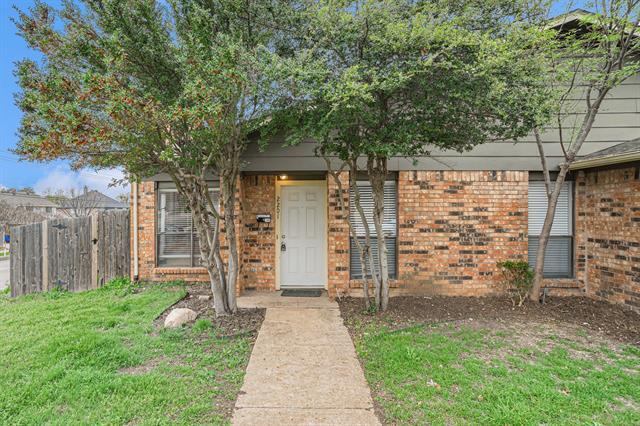 Building Photo - 2201 Jackson Cir