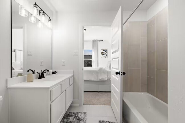 Building Photo - 3157 Stingray Cv Dr