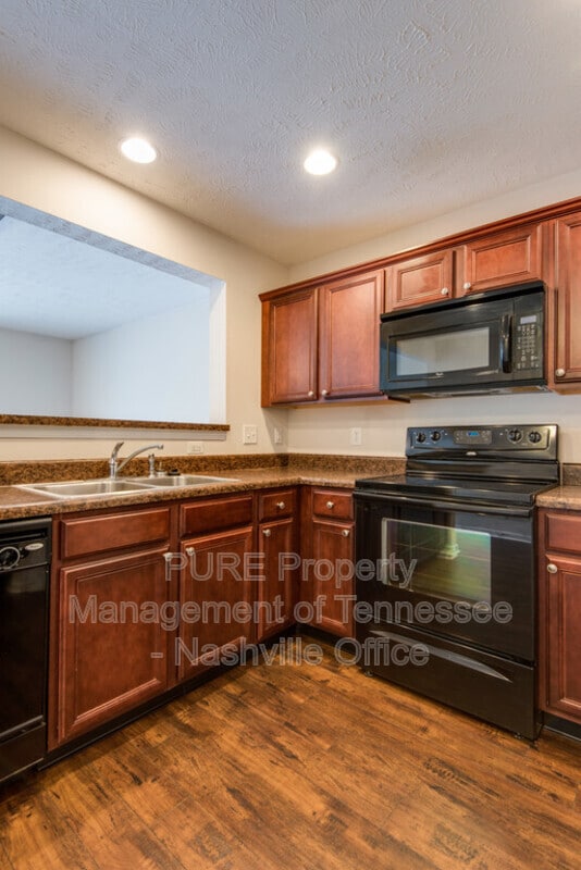 Building Photo - 1850 Shaylin Loop