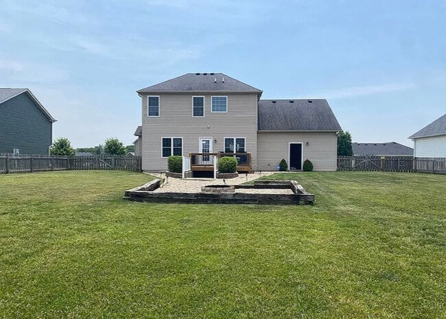Building Photo - 108 Carriage Hills Ln