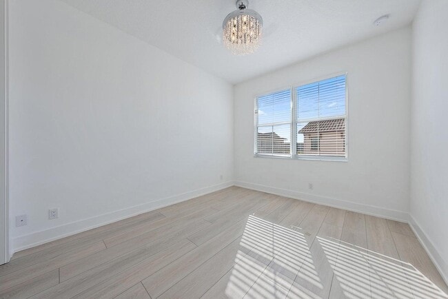 Building Photo - 12959 Alton Rd