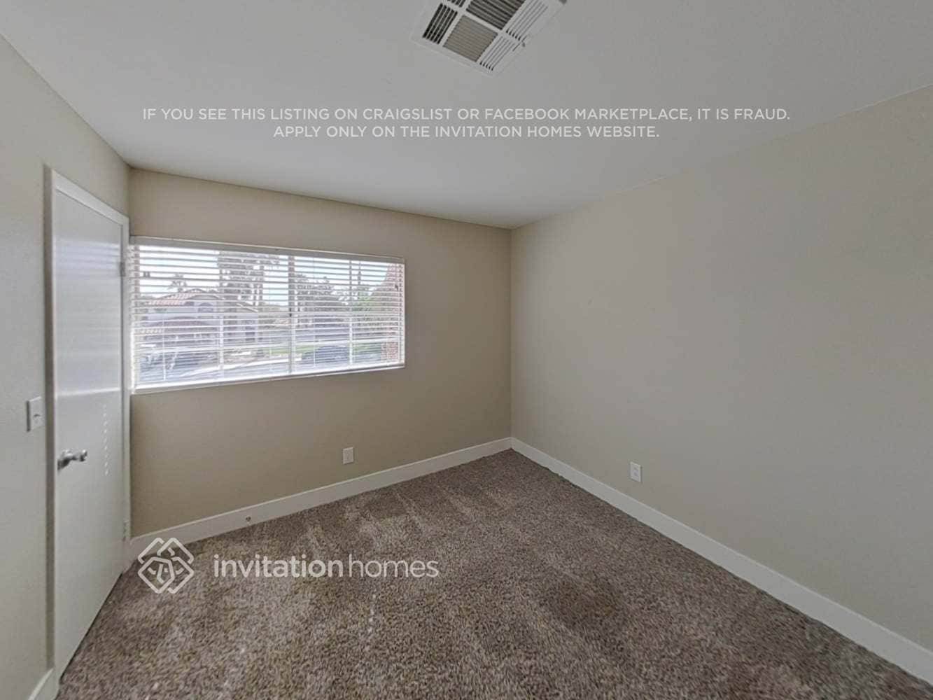 Building Photo - 303 Tuscany Ct