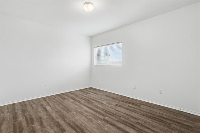 Building Photo - 6227 Aviara Dr