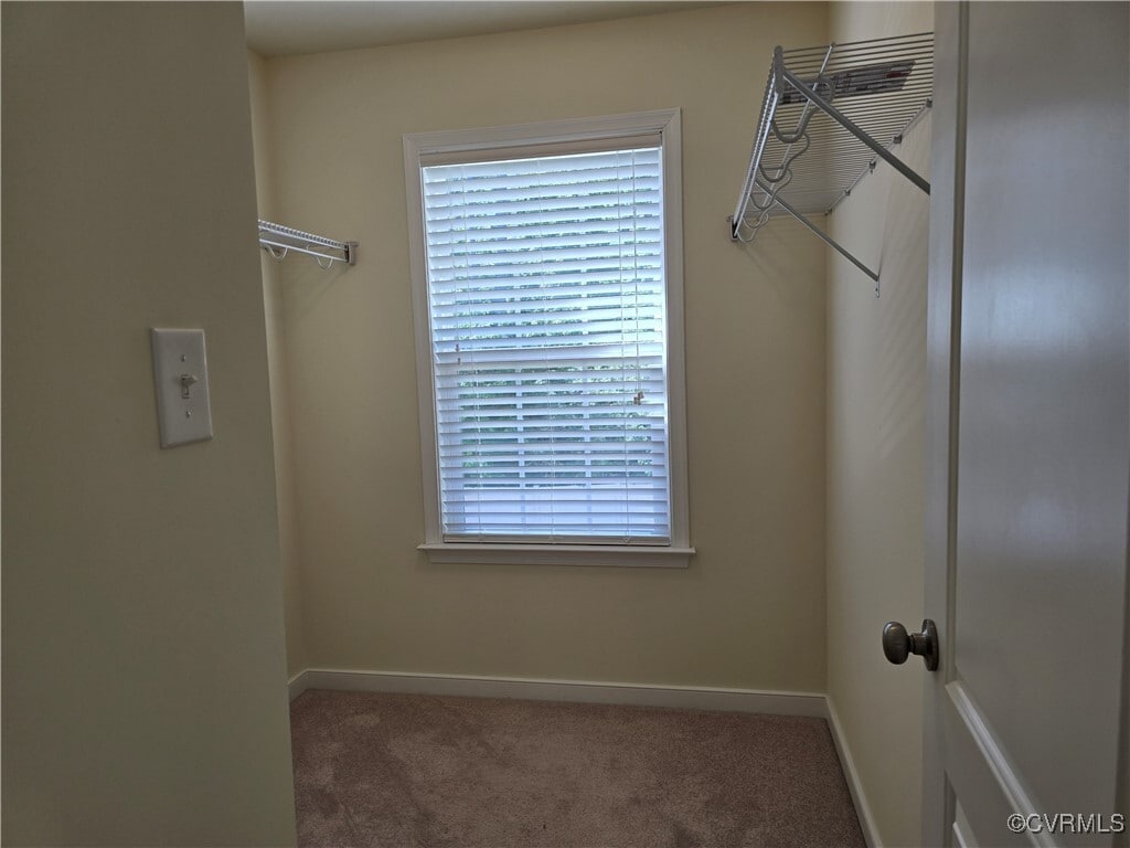Building Photo - 7417 Pebble Lake Dr