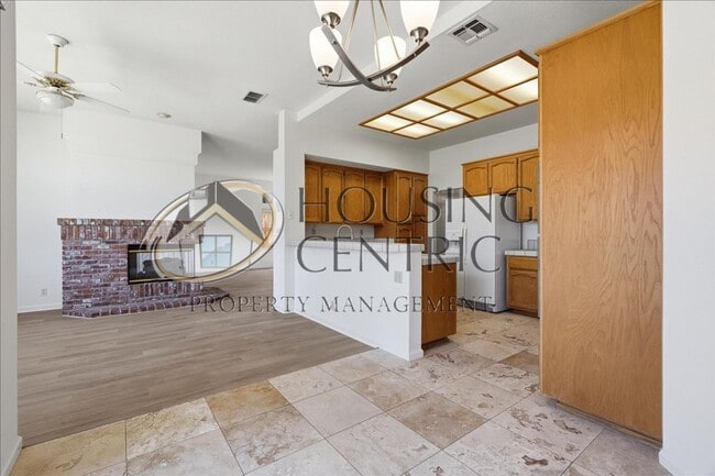 Building Photo - Beautiful Single Story Rental in the Heart of Folsom
