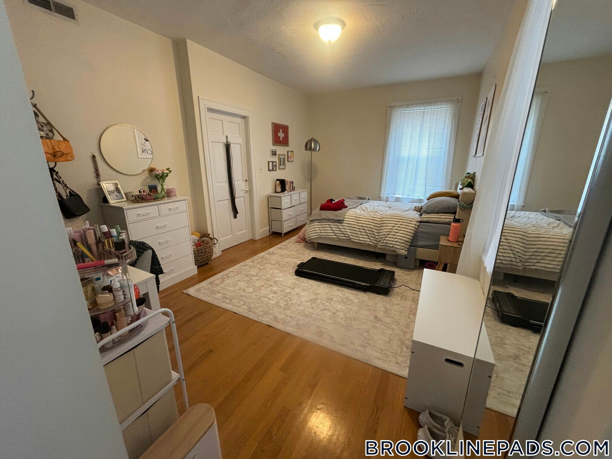 Building Photo - 191 Winthrop Rd