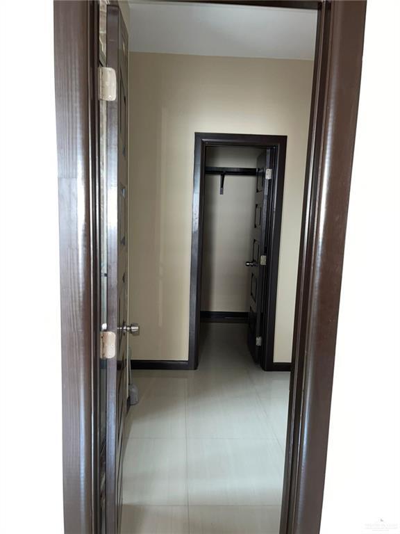 Building Photo - 2200 S 10th St