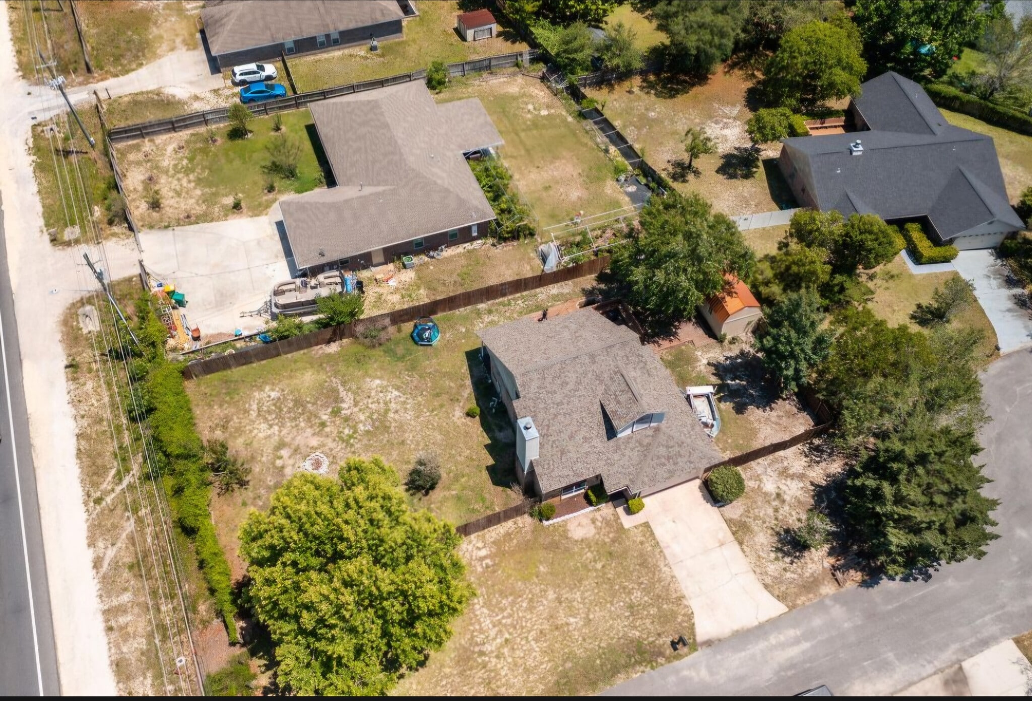 Building Photo - 650 Reynolds Cir