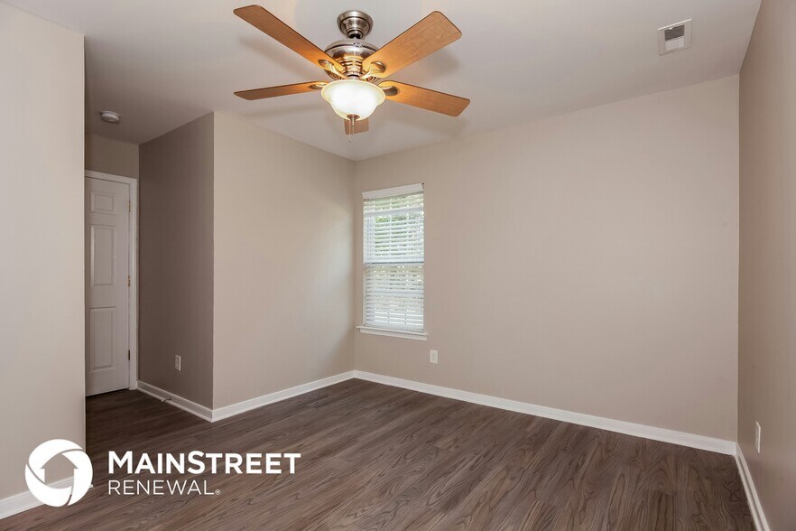 Building Photo - 10620 Candlestick Ct