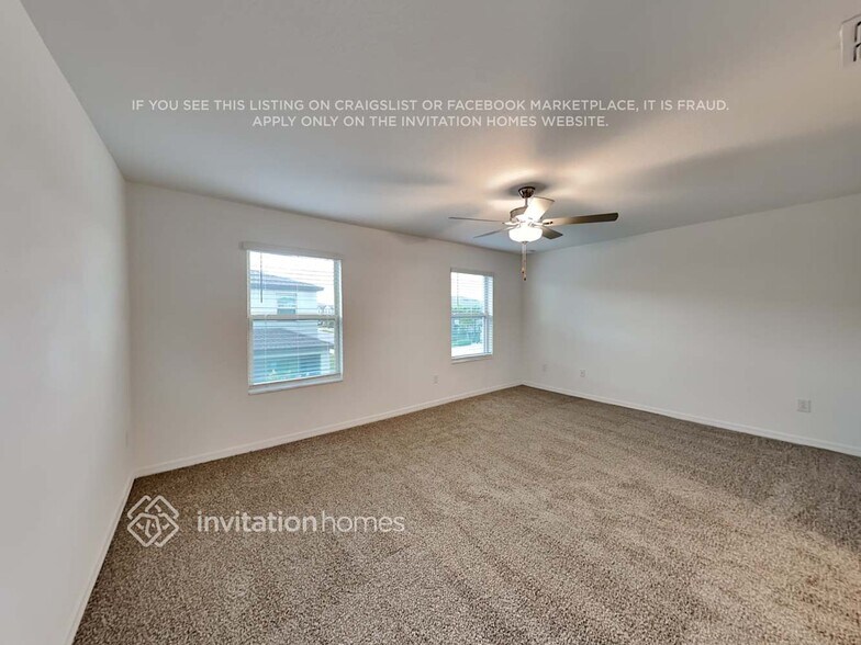 Building Photo - 8278 Crescent Oaks Dr