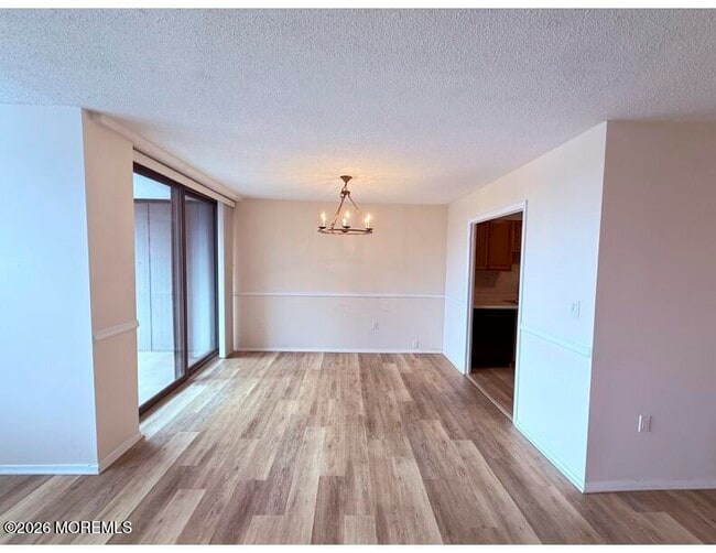 Building Photo - 1 Scenic Dr