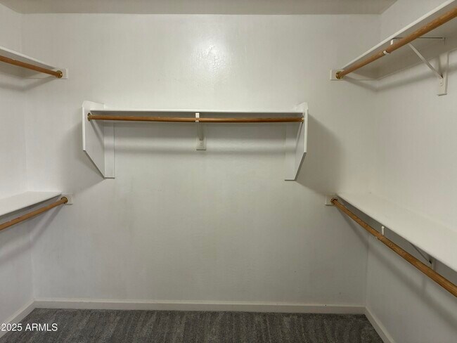 Building Photo - 25550 W Pioneer St