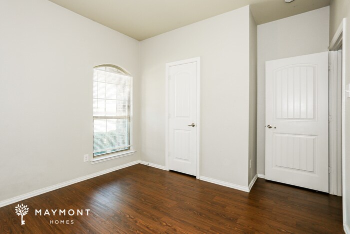 Building Photo - 9161 Abaco Way