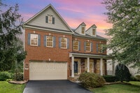 Building Photo - 4203 Talon Dr