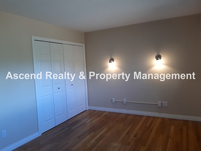 Building Photo - Now Showing-Cedar Hills Mid Century Modern...