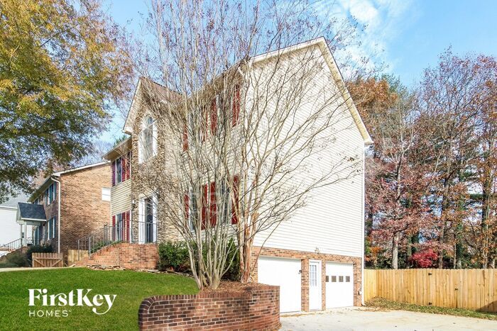 Building Photo - 317 Natalie Dr