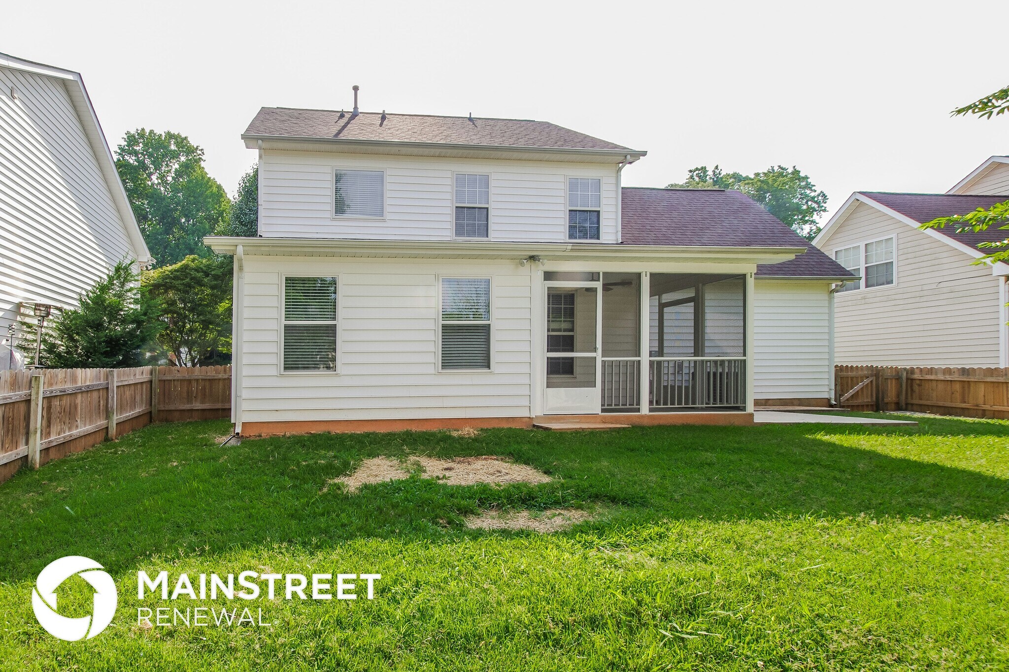 Building Photo - 15189 Tracy Beth Rd