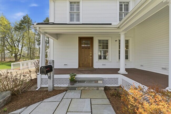 Building Photo - 41 Stone St.