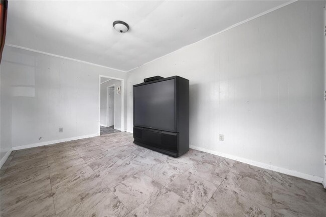Building Photo - 2315 Kabee St