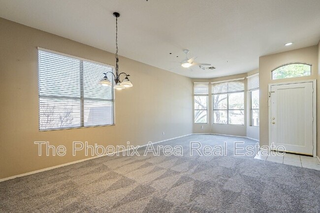 Building Photo - 7237 E Gallego Ln
